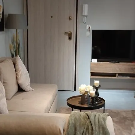 Portara Two Penthouse Flat With View *