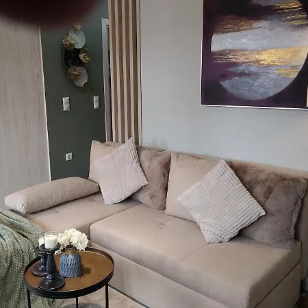 Portara Two Penthouse Flat With View *